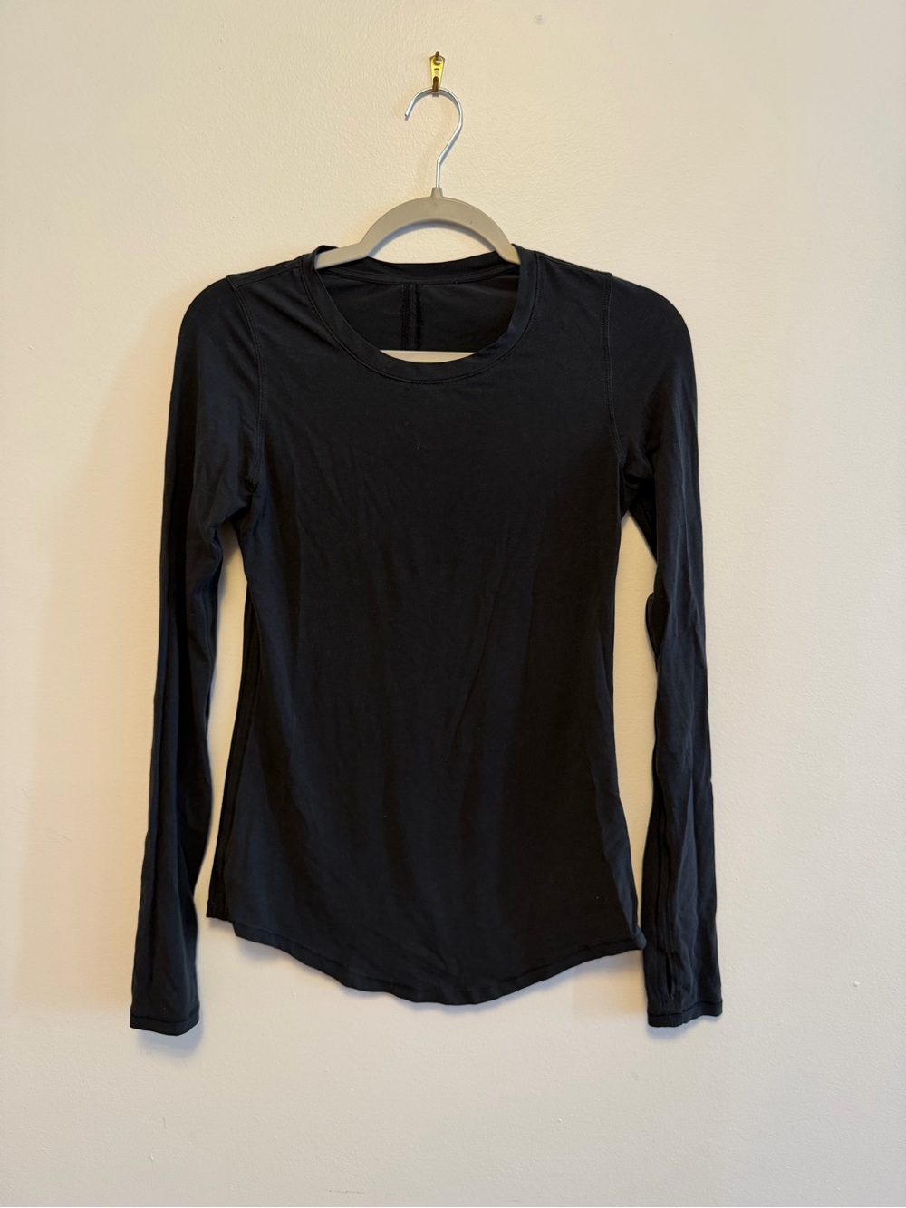 lululemon athletica Black Long-Sleeve Crewneck Tee